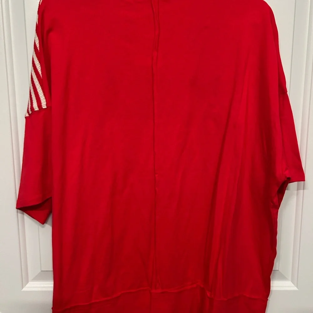 NEW PEACH LOVE USA America top in Red Sequins Size Small - Picture 6 of 6